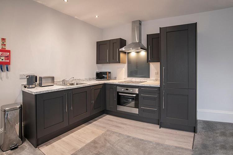 Cavern Quarter By The Castle Collection